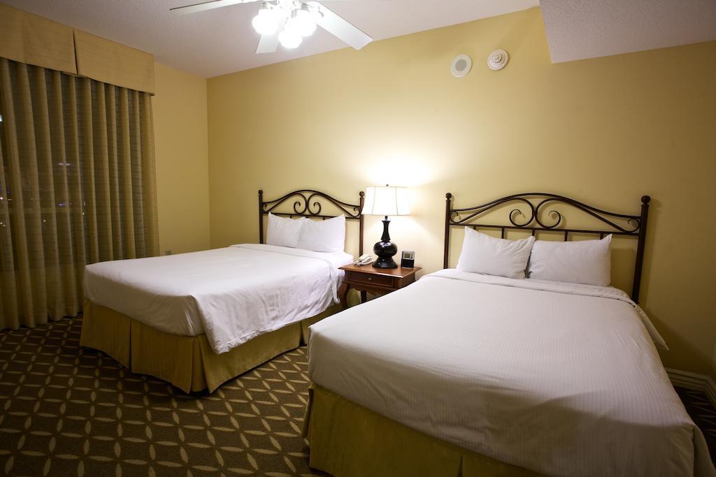 Wyndham Grand Desert Resort Las Vegas Room photo